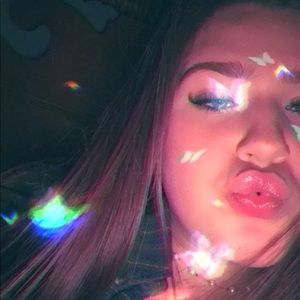 Meet your Posher, Christina